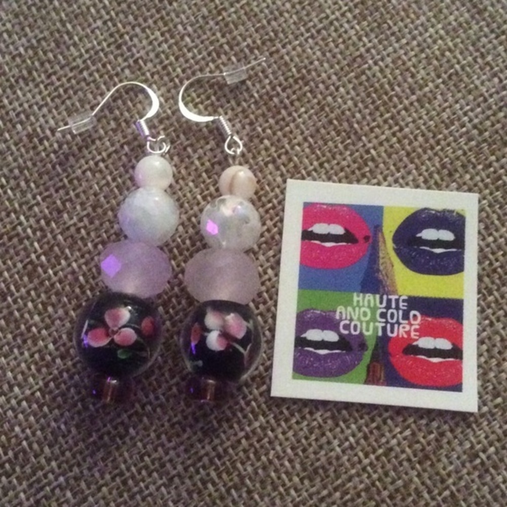NEW Handmade Floral B&W & Pink Glass  Earrings